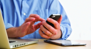 Laptop_Mobile_male